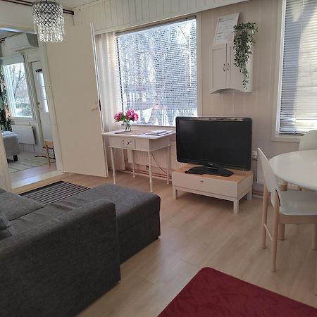 Viihtyisae Kolmio Jaerven Rannalla Haapavesi Luaran gambar